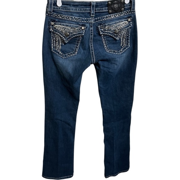 ⭐️SALE Miss Me Embellished Western Easy Boot Cut Jeans Size 28 - Picture 1 of 3